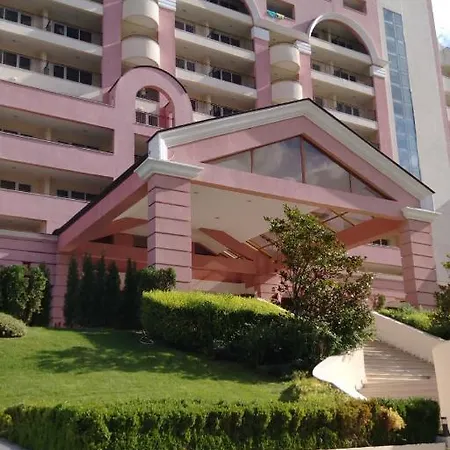 Private Apartment In Sunny Beach Lejlighed *